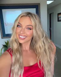 Happy #WearRedDay! ❤️ Show your support for Heart Disease awareness today  by wearing red and tagging @floridaheartresearch #stopheartdisease  #floridaheart