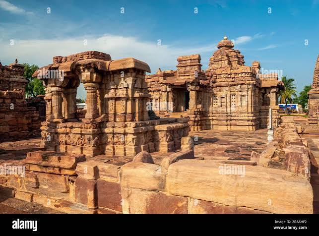 Mallikarjuna temple pattadakal world heritage hi-res stock photography and images - Alamy