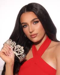 Abigail Margo (@aabigail_margoo) • Instagram photos and videos