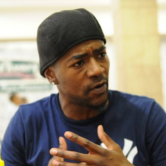 Longwe Twala - Biography - IMDb