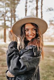 Thomas Magazine &amp; Annual Report Fall 2022 by Thomas College