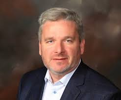 Adam Litwin's Instagram, Twitter & Facebook