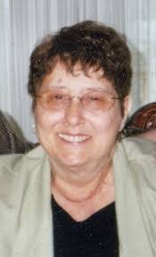 Gloria Sauer's Instagram, Twitter & Facebook