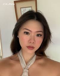 Lenses that match my favorite szn of the year! 🌞 Swipe all the negative  energy away with Sunny Bloom from the Teenage Daydream Collection! ✨  #moodylenses #coloredcontacts #coloredlenses