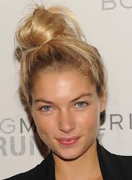 Pixie updo hairstyles some updo hairstyles for short hair are so simple that you can diy to perfection in a few. 70 Pretty Updos For Short Hair 2019