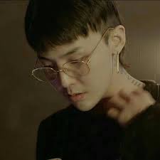 Screen captures from MOTTE behind the scene documentary. cttc