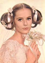 Bad Wedding Hair Day Oliviawilbanks Like Old Times Lol Bringing Back Memories What So You Thin Bridesmaid Hair Wedding Hair Inspiration Retro Hairstyles