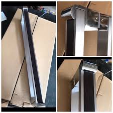 Cari handle pintu stainless di indonesia, distributor handle pintu stainless, supplier, dealer, agen, importir, kami mempunyai database. Handle Pintu Ganda Minimalis Kombinasi Stainless Kayu Motif Jati Tarikan Pintu Double Shopee Indonesia
