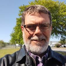 Is it normal for bees to be bearding