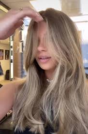 Bailey McCaleb (baileymmmccaleb)