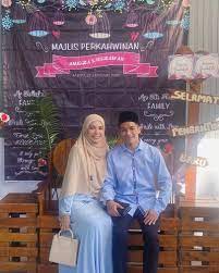 Dai farhan sudah rujuk dengan bekas isteri pertama? Dai Farhan Jaafar Onn Mama Sa A Fost Roquaiya Hanim ScrisÄƒ È™i Rogayah Hanim Sau Rukiye Hanim