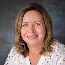 Robin Easter's Instagram, Twitter & Facebook