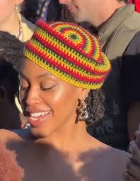 Anna Senna (aninhasena22)