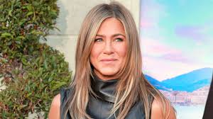 Aniston began her acting career with novel based television series molloy in 1990. Jennifer Aniston Reveals Baby Bombshell On Friends Reunion Show Closer