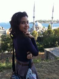 Please help us to describe the issue so we can fix it asap. Malaysia S Most Popular Actress Lisa Surihani In Istanbul Aku Datang Popular Actresses Movies Actresses