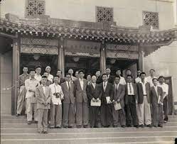 a minister s family tainan taiwan circa 1930 my grandfather young man to the far left is the oldest son olds taiwan formosa