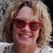 Female housemates in Florida Park Newtown Township, N...