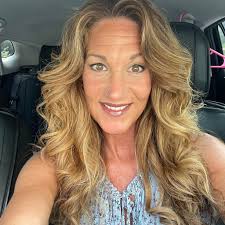 1959 Shasta Airflyte Looking for exterior emblems and rear window  replacement for 1959 Shasta Airflyte