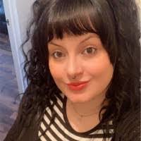 Aimee Yount's Instagram, Twitter & Facebook