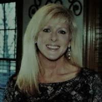 Jennifer Rainey's Instagram, Twitter & Facebook