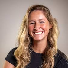 Abby Irvine's Instagram, Twitter & Facebook