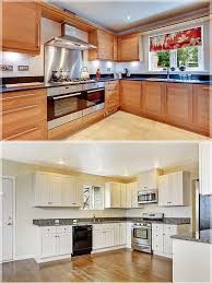 Nuansa pastel mansih menghiasai rumah anda anda dapat menginsirasi dapur mungil anda dengan desain yang indah tanpa harus mengeluarkan biaya yang besar. Contoh Desain Interior Dapur Minimalis Jasa Desain Interior Di Jakarta Rumah Apartemen Kantor Resto Ruko Dll