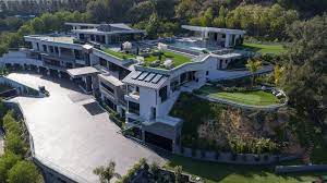 Estate is perfectly situated through the bel air west gate, a few minutes to sunset. 10979 Chalon Modern Exterior Los Angeles By The House Group Houzz