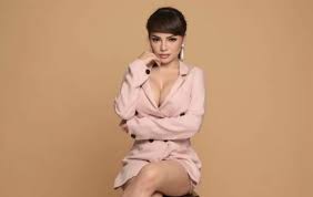 The latest tweets from @djdinarcandy Sexy Dj Dinar Candy S House Raided By Police Hyprgame