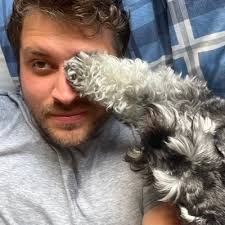 Dr Danielle Griffiths (@danigrif1)