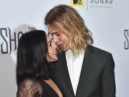 Austin robert butler is an american actor, singer, and model. Vanessa Hudgens And Austin Butler Breakup And Relationship Timeline