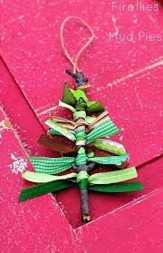 How To Make A Scrap Ribbon Christmas Tree Ornament Recipe Christmas Crafts Christmas Ornaments Homemade Christmas Diy
