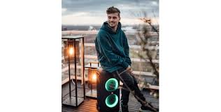 His most known singles are animals, in the name of love, and scared to be lonely. Jbl Signs Martin Garrix As Global Brand Ambassador Harman