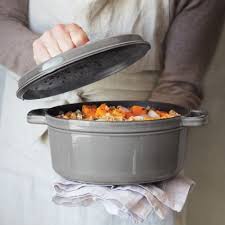 Staub Round Cocotte 1 25 Qt Sur La Table Staub Cookware Kitchen Pot French Cooking
