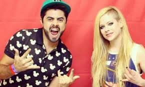 You've got great invitation shapes like rectangle and rounded. Avril Lavigne Showed Up Meet And Greets For The Sham They Are Music The Guardian