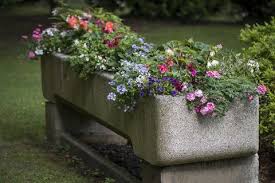 Types of large planter boxes. 20 Planter Box Ideas To Inspire You