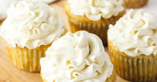 Vanilla Keto Cupcakes With Buttercream Frosting Green And Keto