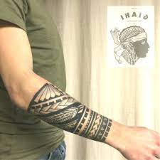 Pin by mandy kitzmiller on badas. Tattoo Tribal Kol Dovmeleri