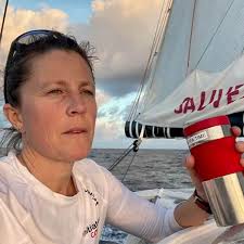 Vendee Globe: Sam Davies ist raus und macht weiter