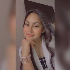 Geraldin Lopez's Instagram, Twitter & Facebook