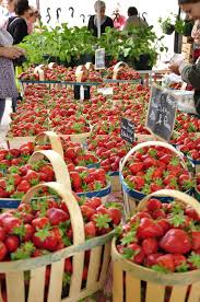Fete De La Fraise 2014 Velleron Vaucluse Provence France Food Farmers Market Vegetables