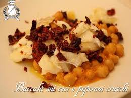 Cuocere a fuoco lento i ceci (che avremo lasciato a mollo per una notte), con acqua fredda, sale grosso, salvia & aglio. Pin Su Cucina