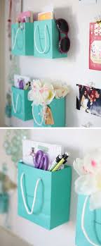 If you want something cool and crafty for your own bedroom or are trying to make a teen girl's bedroom the most awesome one ever, this is the project for you. Diy Stuff For Girls Room Novocom Top