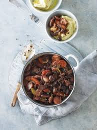 Mushroom Bourguignon Recipe Jamie Oliver Vegetarian Recipe Recipe Tasty Vegetarian Recipes Mushroom Bourguignon Vegetarian Recipes