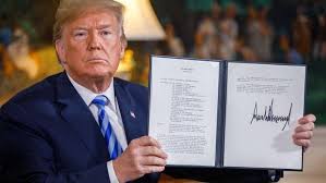Trump dagegen habe mit seiner unterschrift die menschen an erste stelle gesetzt, nicht die politik. Iran Sanktionen Donald Trump Plant Vermutlich Schon Luftschlage