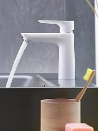 Hansgrohe Talis E Die Einhebel Waschtischarmatur Fugt Sich Mit Ihrer Unauffalligen Gestalt In Viele Bader Unter Ablaufgarnitur Armaturen Bad Waschtischarmatur