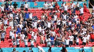 Die em 2016 wird in zehn stadien ausgetragen. Em 2021 Finale Im Wembleystadion Vor 40 000 Zuschauern