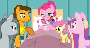 Love this little baby pony super cute super sweet. Birth Of The Tri Pies By Diana173076 On Deviantart