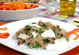 Gli straccetti rucola e parmigiano sono un piatto perfetto da servire in ogni occasione. Straccetti Rucola E Grana Di Pollo Acquista Online Su Valle Santa It