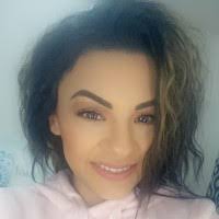 Jessie Ruiz's Instagram, Twitter & Facebook