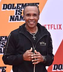 His then wife debbie (right) cheers him on. Inside Sugar Ray Leonard S Amazing 47m La Home He Can T Sell With A Sunken Pool Area Putting Green And Tennis Court